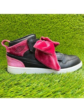 Nike Air Jordan 1 Mid Bow Girls Size 3Y Black Pink White Athletic Shoes Sneakers